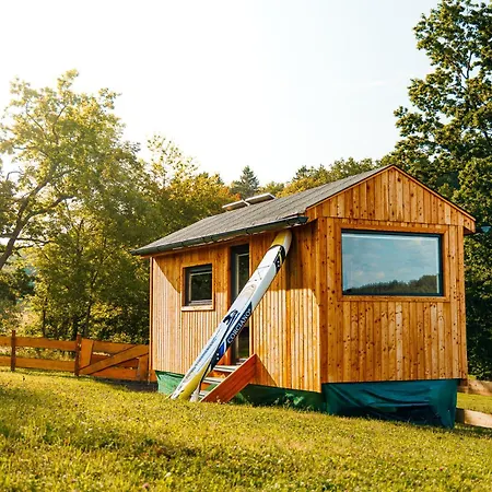 Bull-barn Glamping Luxury tent