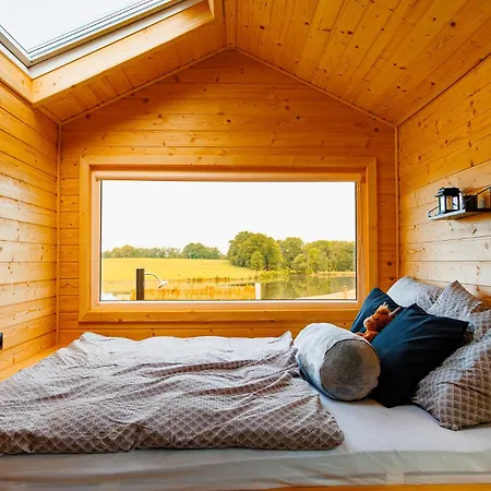 Bull-barn Glamping אוהל מפואר *